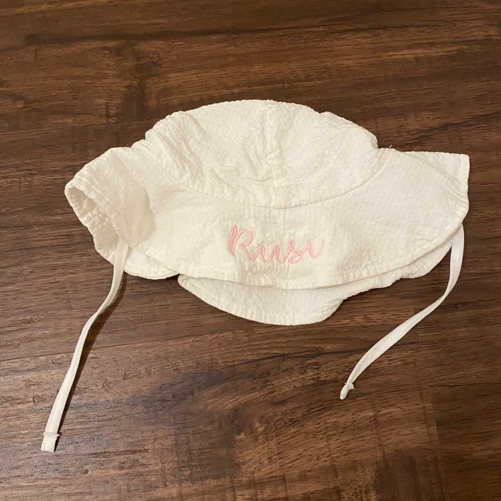 ‘Reese’ Embroidered Girls White Baby Sun Hat